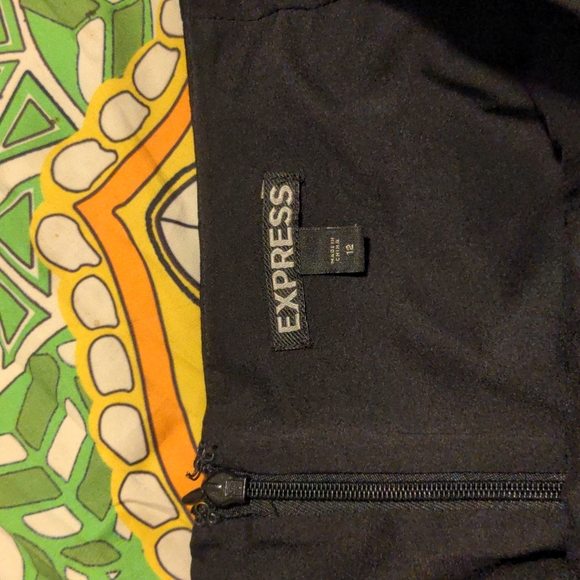 Express | Black Pencil Skirt - Picture 4 of 4